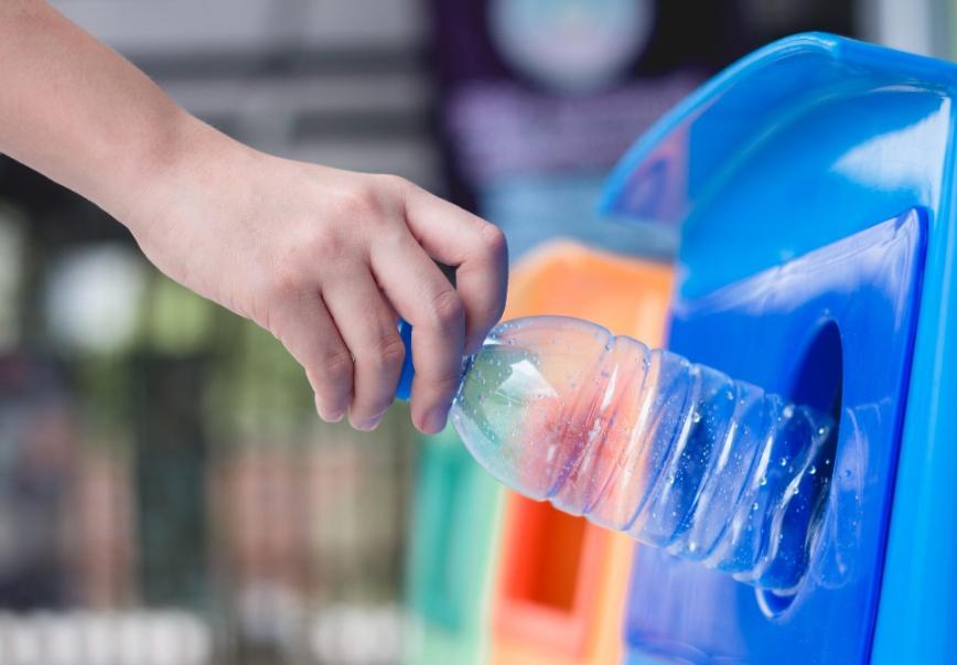 The UK is promoting the recycling of plastic bottles