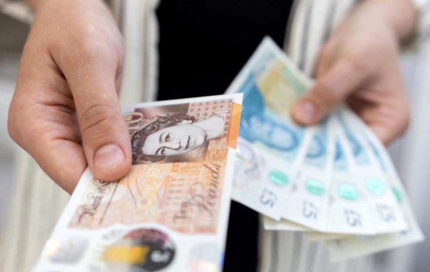 Record rise in UK wages did not offset the impact of inflation
